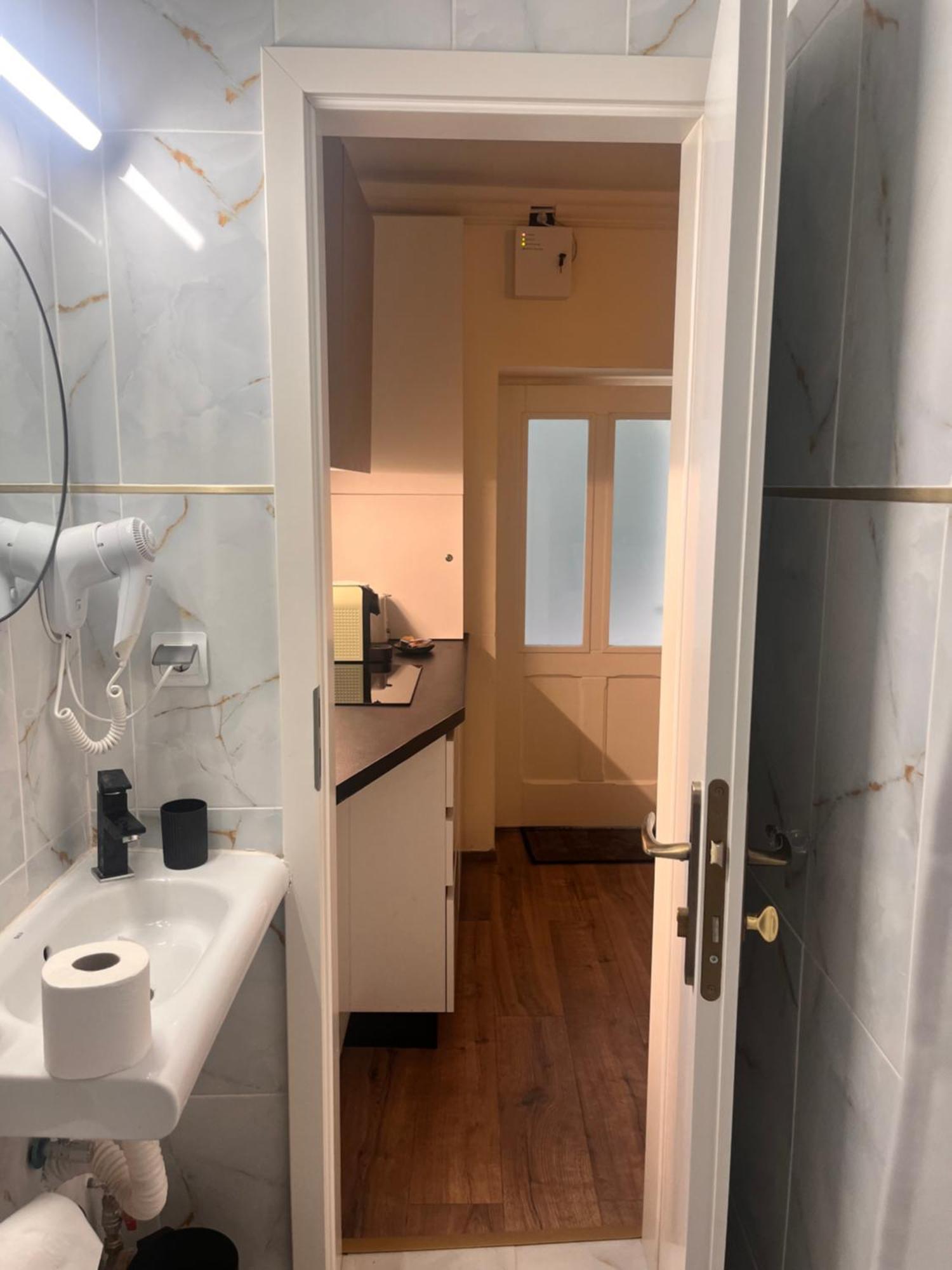 Urban Central Apartments Brasov Ngoại thất bức ảnh