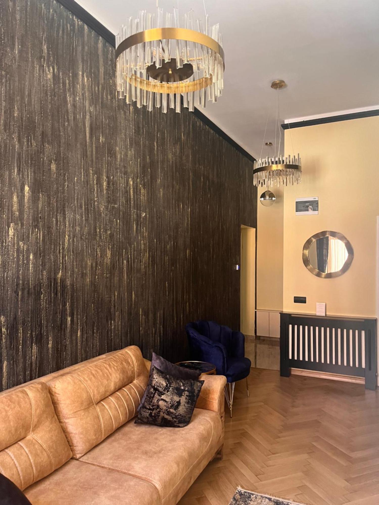 Urban Central Apartments Brasov Ngoại thất bức ảnh